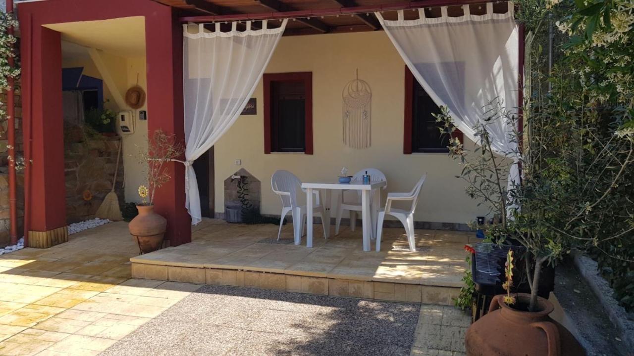 Casa Di Grigoris Villa Nikiti  Luaran gambar